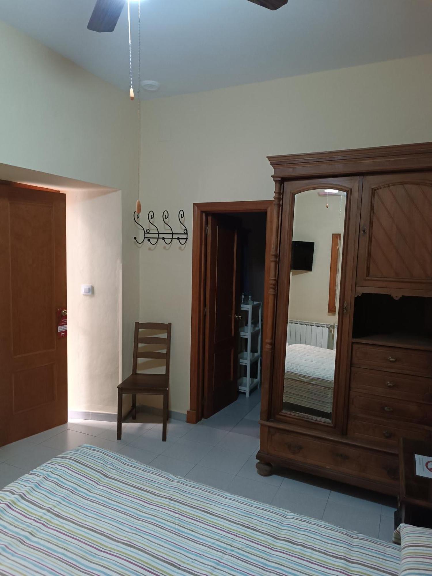 Hostal Manolo El Puerto de Santa María Habitación foto