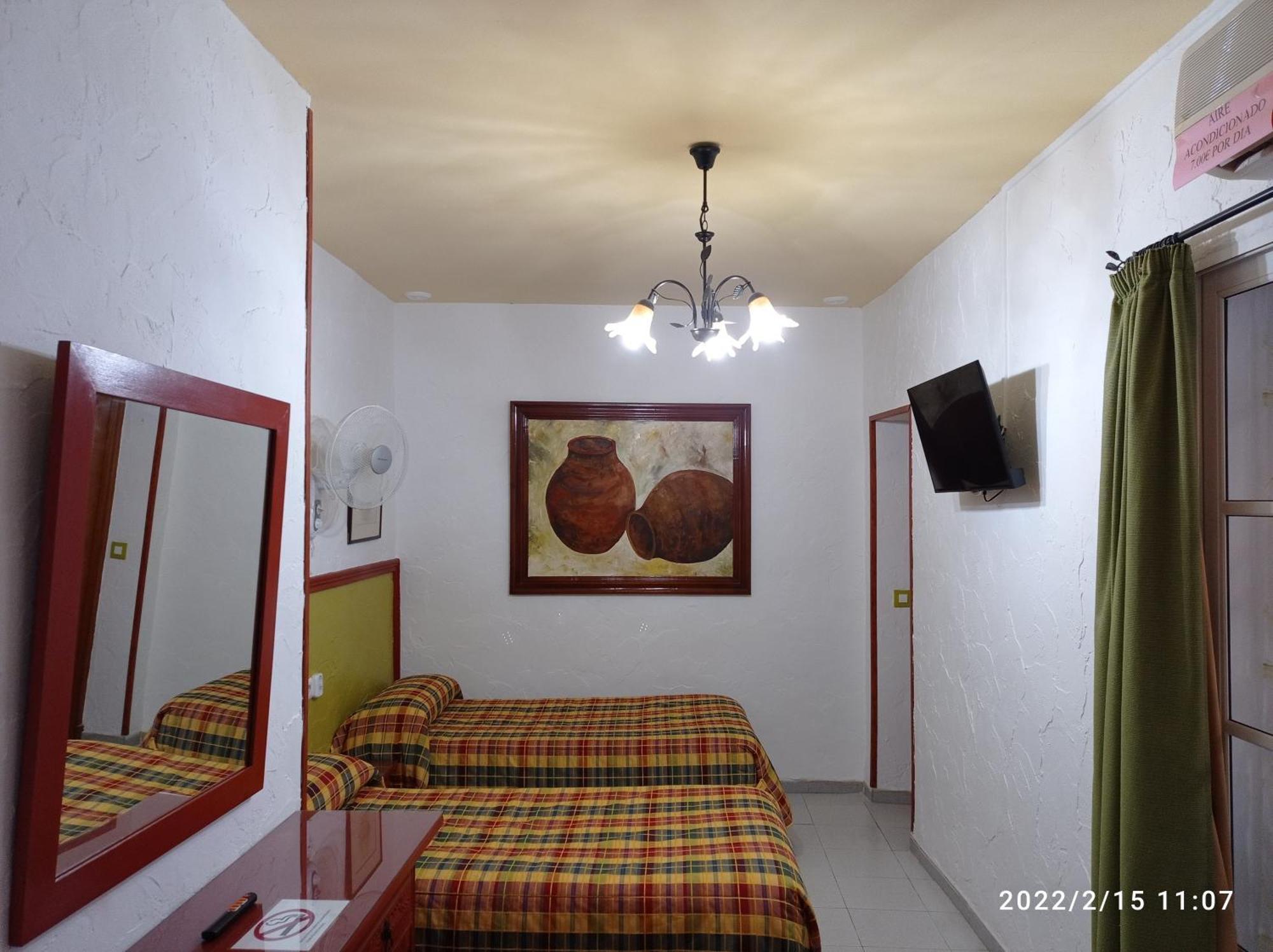 Hostal Manolo El Puerto de Santa María Habitación foto